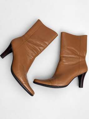 Apt. 9 Cognac Brown Square Toe Heeled Ankle Boots Y2K Size 6.5